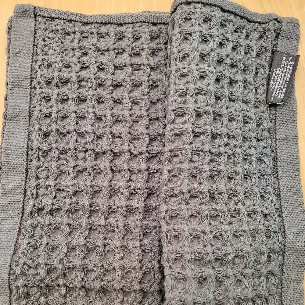 SUTERA Silverthread Hand Towel California Spun Supima Cotton Quick Drying